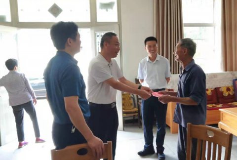 矶滩乡： “八一”慰问暖人心 不忘初心鱼水情