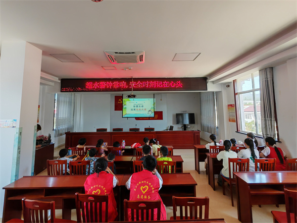 f0034cd306e73de2cb764e582112100__.jpg