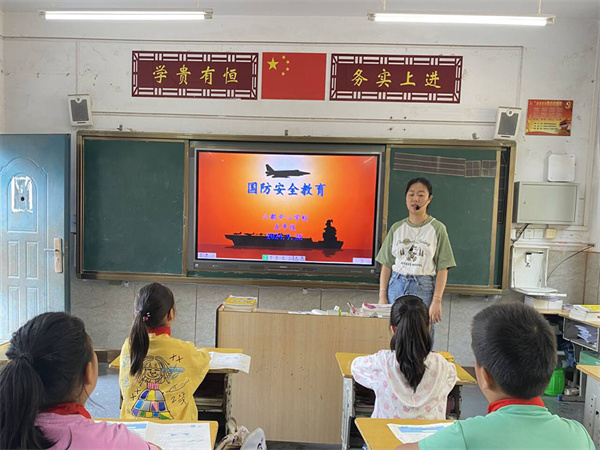 队会图片_副本.jpg