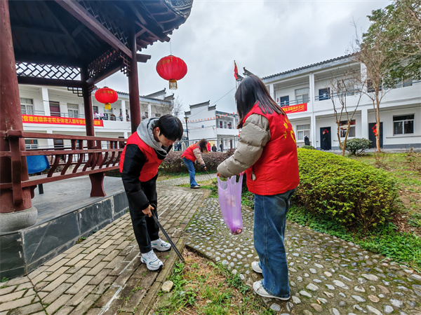 40b25555fa0d773a61e600fa0cbc4e5_副本.jpg