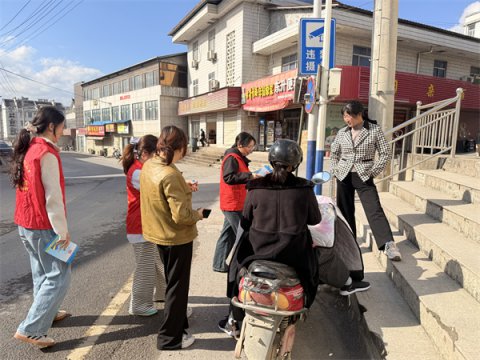 ʯ̨Сӣɨƴǡж ػĻռ