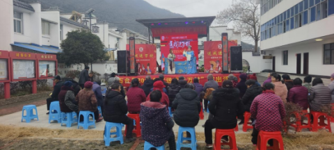 ʯ̨�ء���Ϸ����塱��߽������