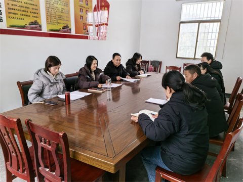 ʯ̨��ί��У�߷�ο��פ��ɲ� ��ϵ����ů����