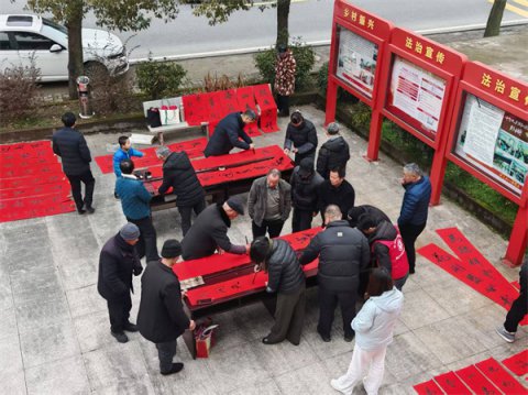 д����������Ϸ��ʯ̨�ع�͡����ζ��������