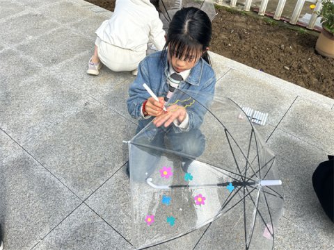 �������ƽ�������ԡ�ɡ��Ϊý��Ԣ�����ֿ�չ������ǩ����������