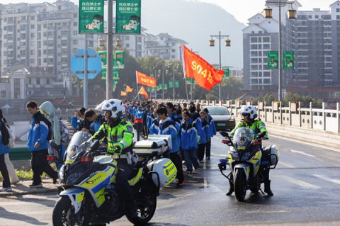 ʯ̨��Զ��·��ѧ��ȫ ƽ���ػ���ɳ�